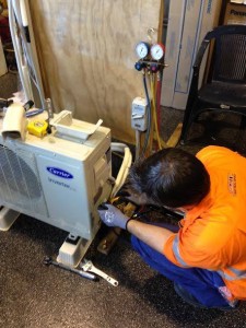 Students working at our Adelaide air conditioning course